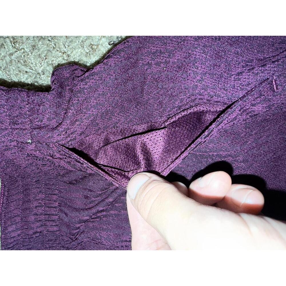 Jordan Sport Women's Bordeaux/Black Diamond Shorts - Picture 4 of 12